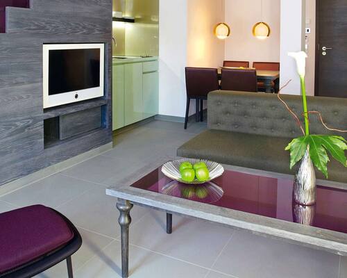 suite-wohnzimmer.jpg